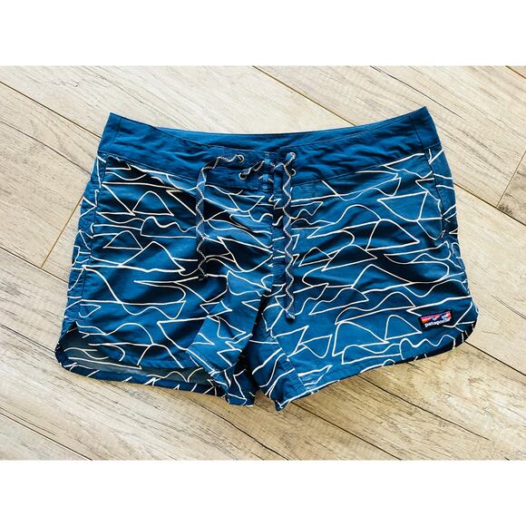 Patagonia Women's Wavefarer Boardshorts Board Shorts 5" Tidepool Blue Sz 4 Beach - Picture 3 of 5